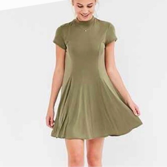 Silence & noise 90s dress ( urban outfitters) - Picture 7 of 8